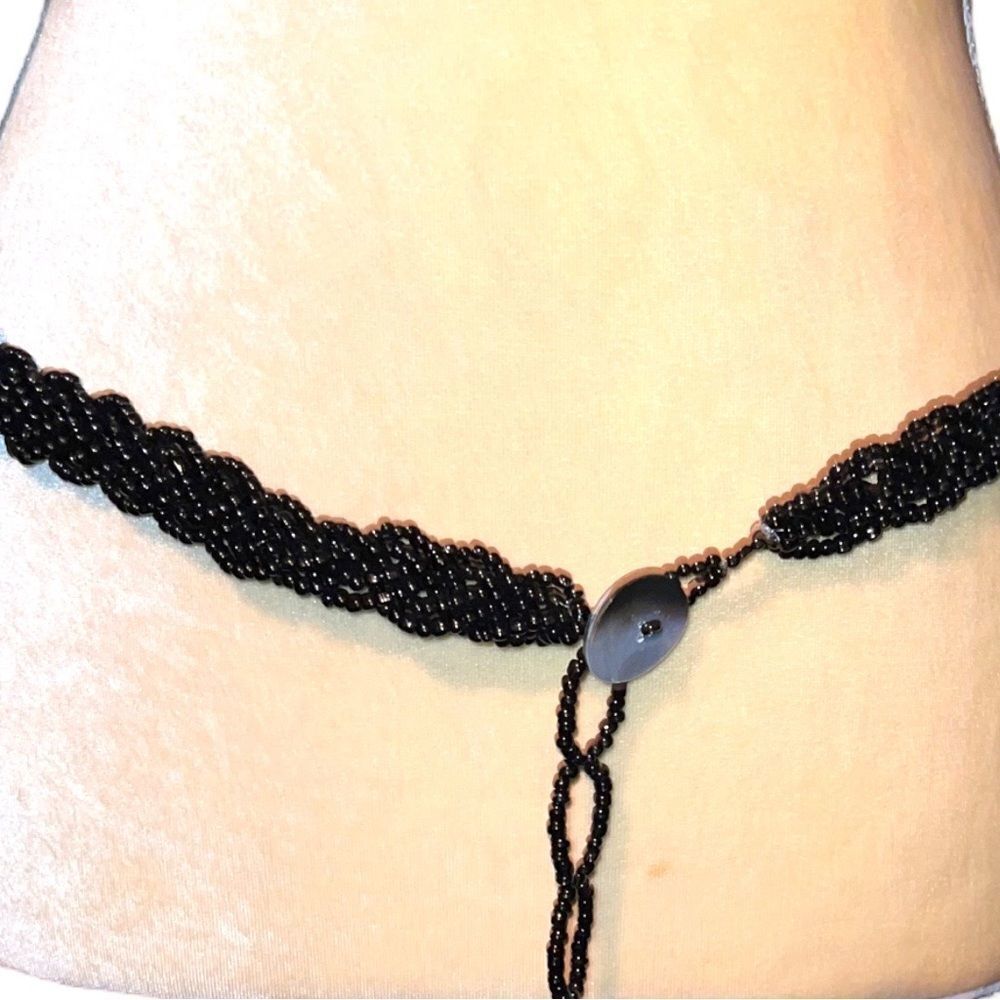 Cute black beaded belt! New